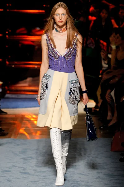 Look 40